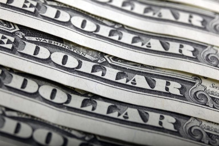 Dollar Inches Up Ahead of Fed; China Reports Strong October Export Data By Investing.com