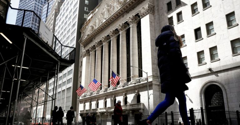 U.S. IPO boom braves market volatility